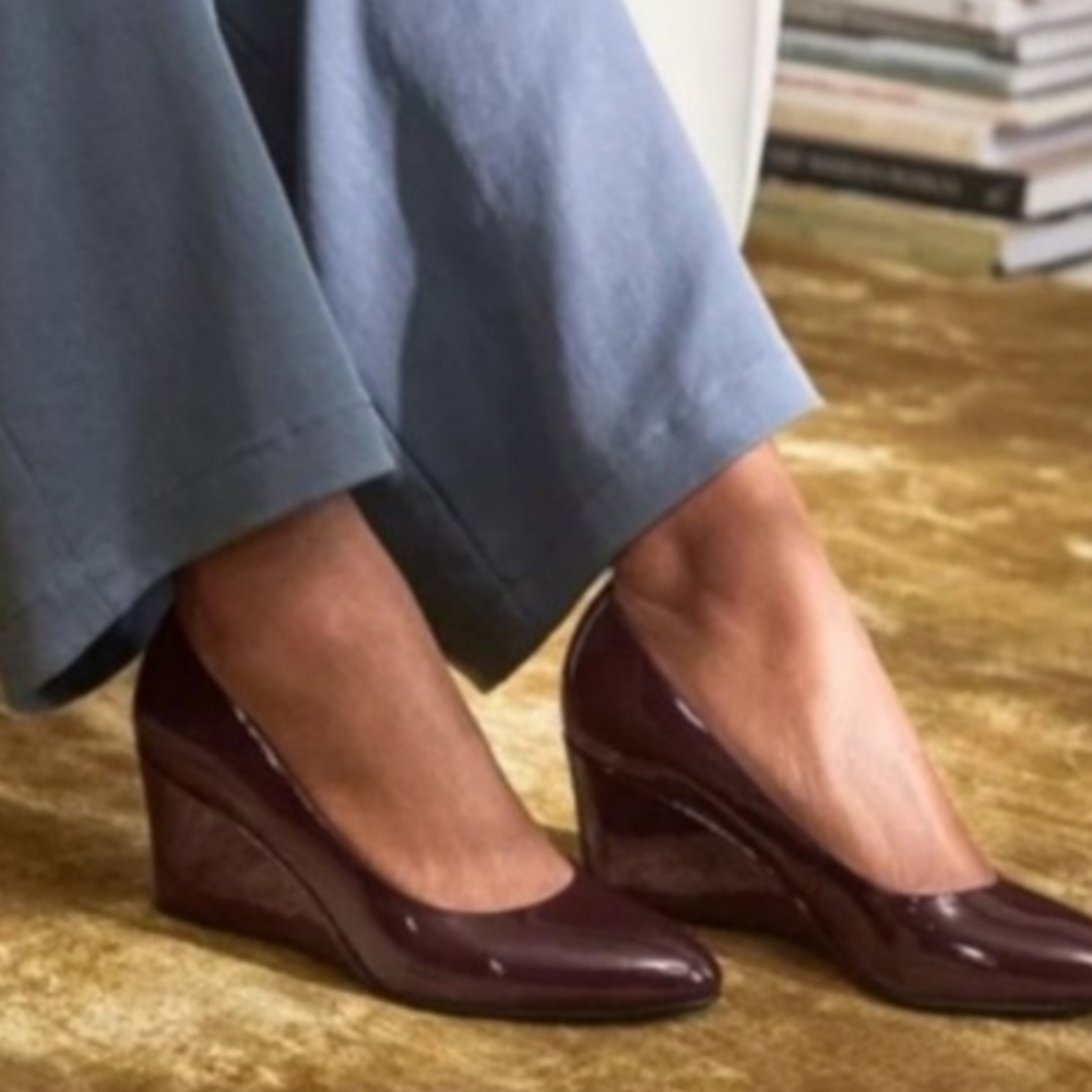 Life Stride Burgundy Wedge Shoes 8.5W - Picture 3 of 3